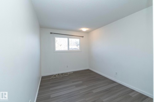 10514 153 Street, Edmonton, AB - Indoor Photo Showing Other Room