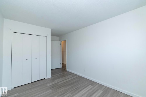 10514 153 Street, Edmonton, AB - Indoor Photo Showing Other Room