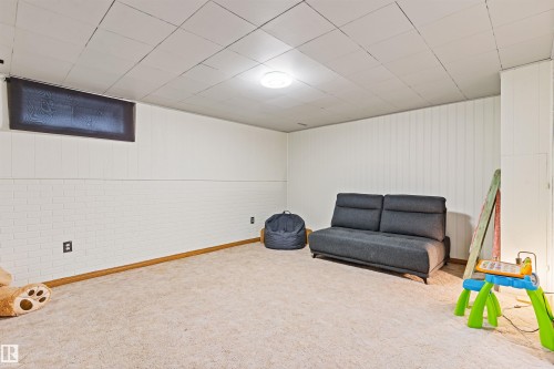 7923 178 Street, Edmonton, AB - Indoor Photo Showing Other Room