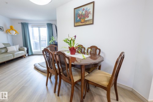 5951 165 Avenue, Edmonton, AB - Indoor Photo Showing Dining Room