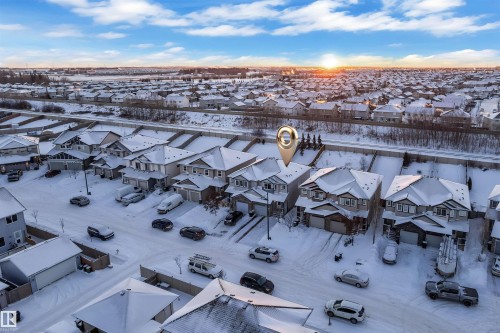 3722 9 Street, Edmonton, AB - Outdoor With View