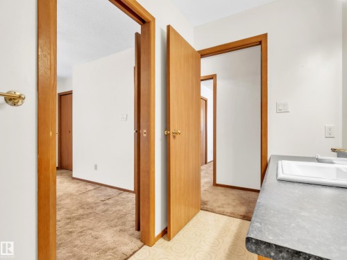 513 16 Street, Cold Lake, AB - Indoor