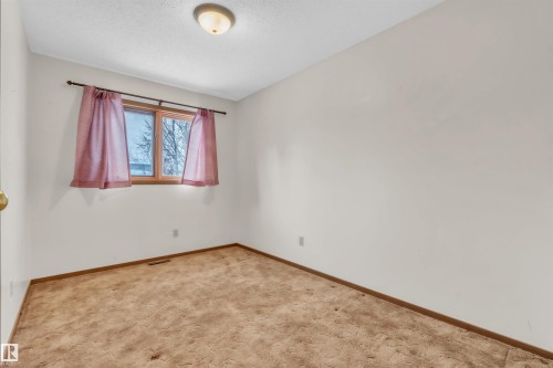 513 16 Street, Cold Lake, AB - Indoor Photo Showing Other Room