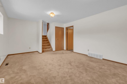 513 16 Street, Cold Lake, AB - Indoor Photo Showing Other Room