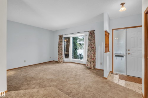 513 16 Street, Cold Lake, AB - Indoor Photo Showing Other Room