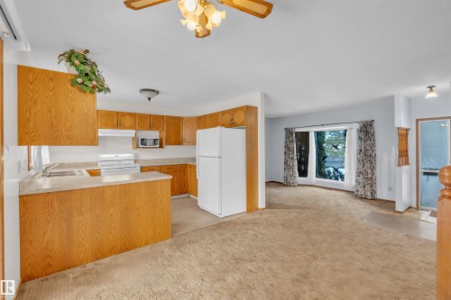 513 16 Street, Cold Lake, AB - Indoor Photo Showing Kitchen