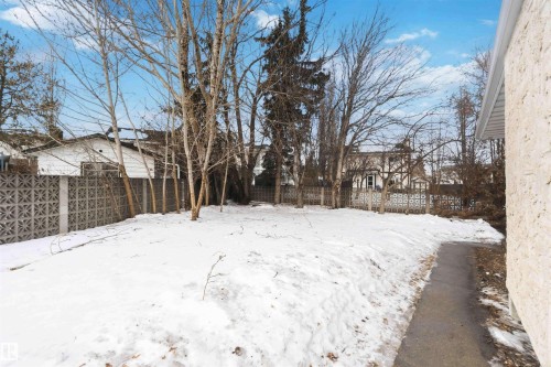 15016 57 Street, Edmonton, AB - Outdoor