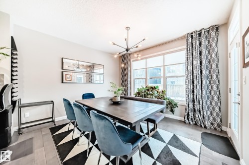 7014 170A Avenue, Edmonton, AB - Indoor Photo Showing Dining Room