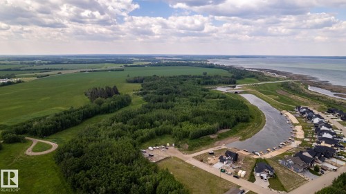 209 3410 Ste. Anne Trail, Rural Lac Ste. Anne County, AB 