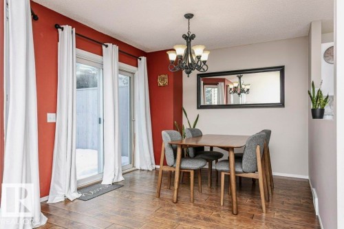 3 20 Deerbourne Drive, St. Albert, AB - Indoor Photo Showing Dining Room