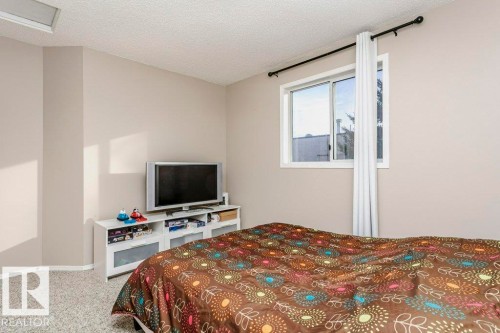 3 20 Deerbourne Drive, St. Albert, AB - Indoor Photo Showing Bedroom