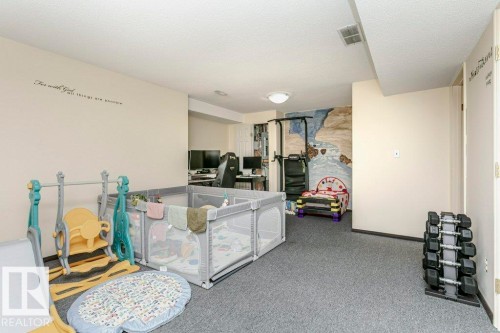 3 20 Deerbourne Drive, St. Albert, AB - Indoor