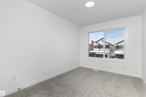 748 Astoria Way, Devon, AB - Indoor Photo Showing Other Room