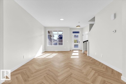 1316 Keswick Drive, Edmonton, AB - Indoor Photo Showing Other Room