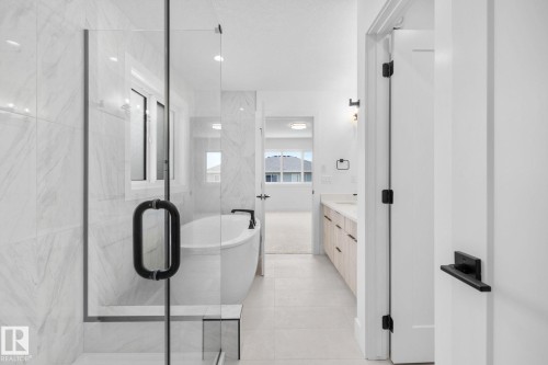 153 Caledon Crescent, Spruce Grove, AB - Indoor Photo Showing Other Room