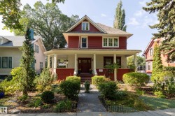 10828 125 Street  Edmonton, AB T5M 0L4