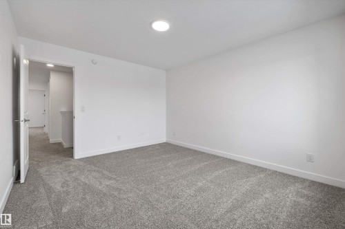20820 40 Avenue, Edmonton, AB - Indoor Photo Showing Other Room