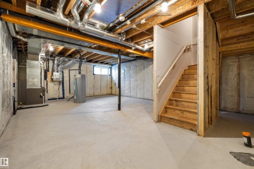 20820 40 Avenue, Edmonton, AB - Indoor Photo Showing Basement