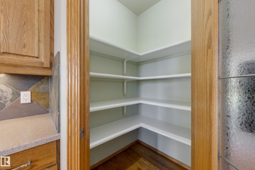 96 Linksview Drive, Spruce Grove, AB - Indoor With Storage