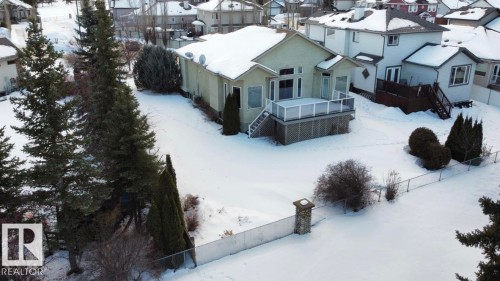 96 Linksview Drive, Spruce Grove, AB - Outdoor