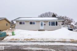 9711 100 Avenue  Morinville, AB T8R 1G6