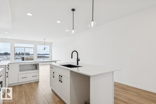 22927 80 Avenue, Edmonton, AB - Indoor Photo Showing Kitchen With Upgraded Kitchen