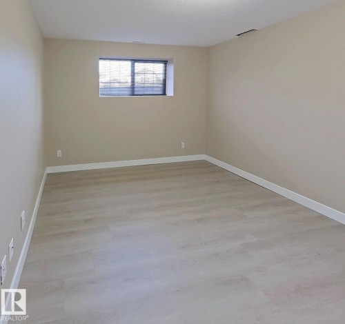 16407 81 Street, Edmonton, AB - Indoor Photo Showing Other Room