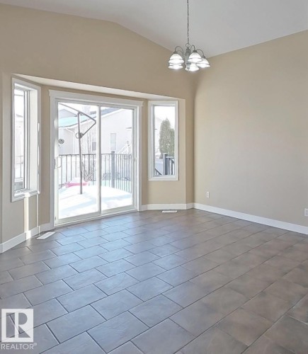 16407 81 Street, Edmonton, AB - Indoor Photo Showing Other Room