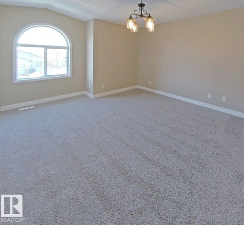 16407 81 Street, Edmonton, AB - Indoor Photo Showing Other Room