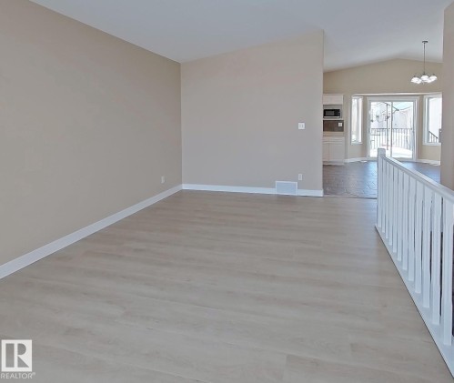 16407 81 Street, Edmonton, AB - Indoor Photo Showing Other Room