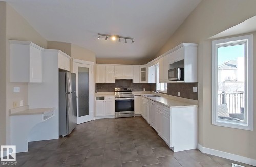 16407 81 Street, Edmonton, AB - Indoor Photo Showing Kitchen With Double Sink