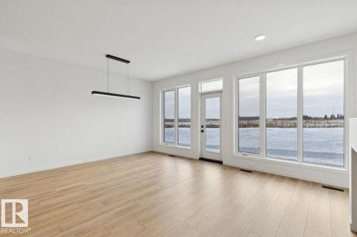 22923 80 Avenue, Edmonton, AB - Indoor Photo Showing Other Room