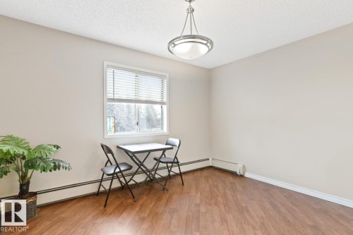 308 6310 101 Avenue, Edmonton, AB - Indoor