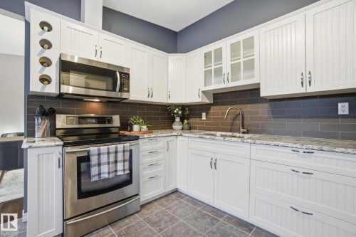 15408 79A Avenue, Edmonton, AB - Indoor Photo Showing Kitchen With Upgraded Kitchen