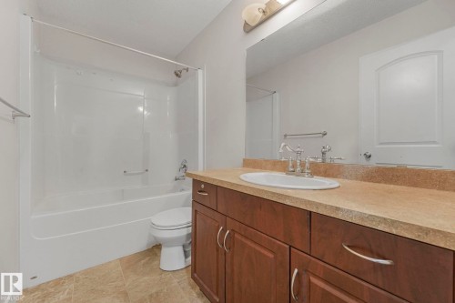 6 14208 36 Street, Edmonton, AB - Indoor Photo Showing Bathroom