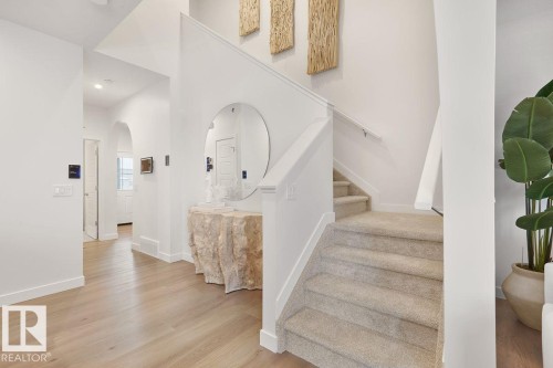 3139 Dixon Landing Landing, Edmonton, AB - Indoor Photo Showing Other Room