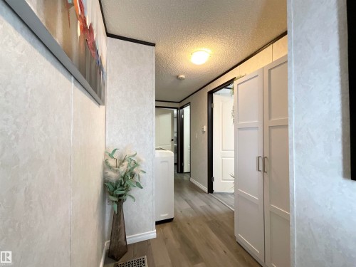 72 Jutland Crescent, Stony Plain, AB - Indoor Photo Showing Other Room