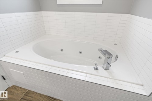 5 Sparrow Close, Fort Saskatchewan, AB - Indoor Photo Showing Bathroom