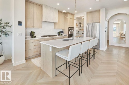 4546 Kinsella Link, Edmonton, AB - Indoor Photo Showing Kitchen With Upgraded Kitchen