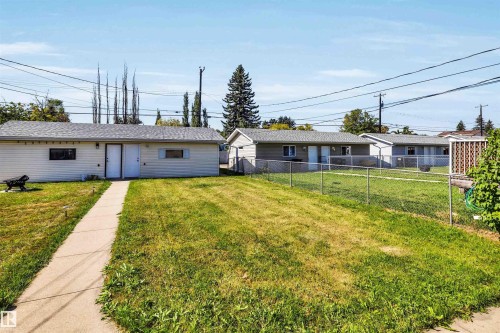 10228 152 Street, Edmonton, AB - Outdoor