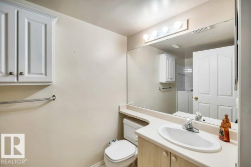 Full bathroom with vanity and a shower - 112 Haddow Close, Edmonton, AB - Indoor Photo Showing Bathroom