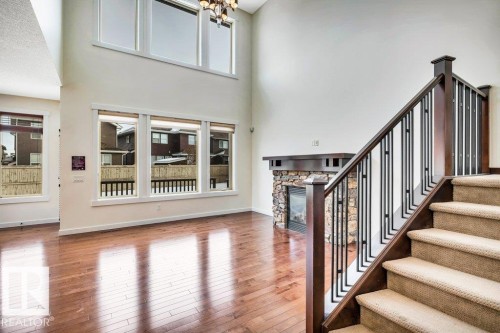 4450 Crabapple Landing, Edmonton, AB - Indoor Photo Showing Other Room