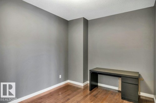 4450 Crabapple Landing, Edmonton, AB - Indoor Photo Showing Other Room
