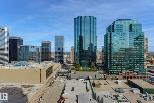 1904 10180 103 Street  Edmonton, AB T5J 0L1