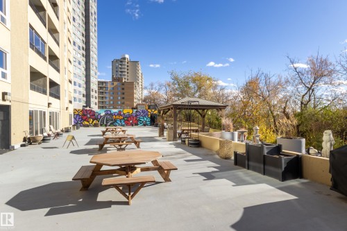 1503 12303 Jasper Avenue, Edmonton, AB - Outdoor