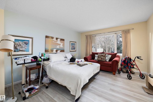 1027 109 Street, Edmonton, AB - Indoor Photo Showing Bedroom