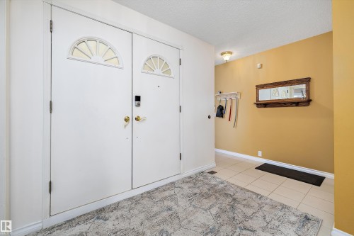 1027 109 Street, Edmonton, AB - Indoor Photo Showing Other Room