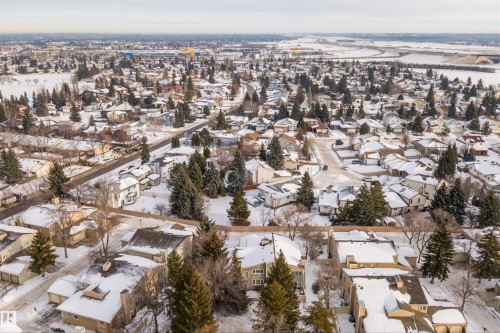 1027 109 Street, Edmonton, AB - Outdoor With View