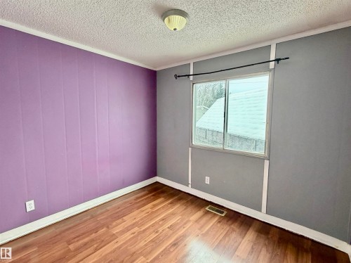 Drayton Valley, AB - Indoor Photo Showing Other Room