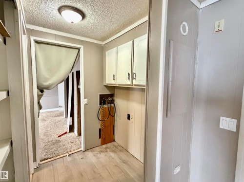 Drayton Valley, AB - Indoor Photo Showing Other Room